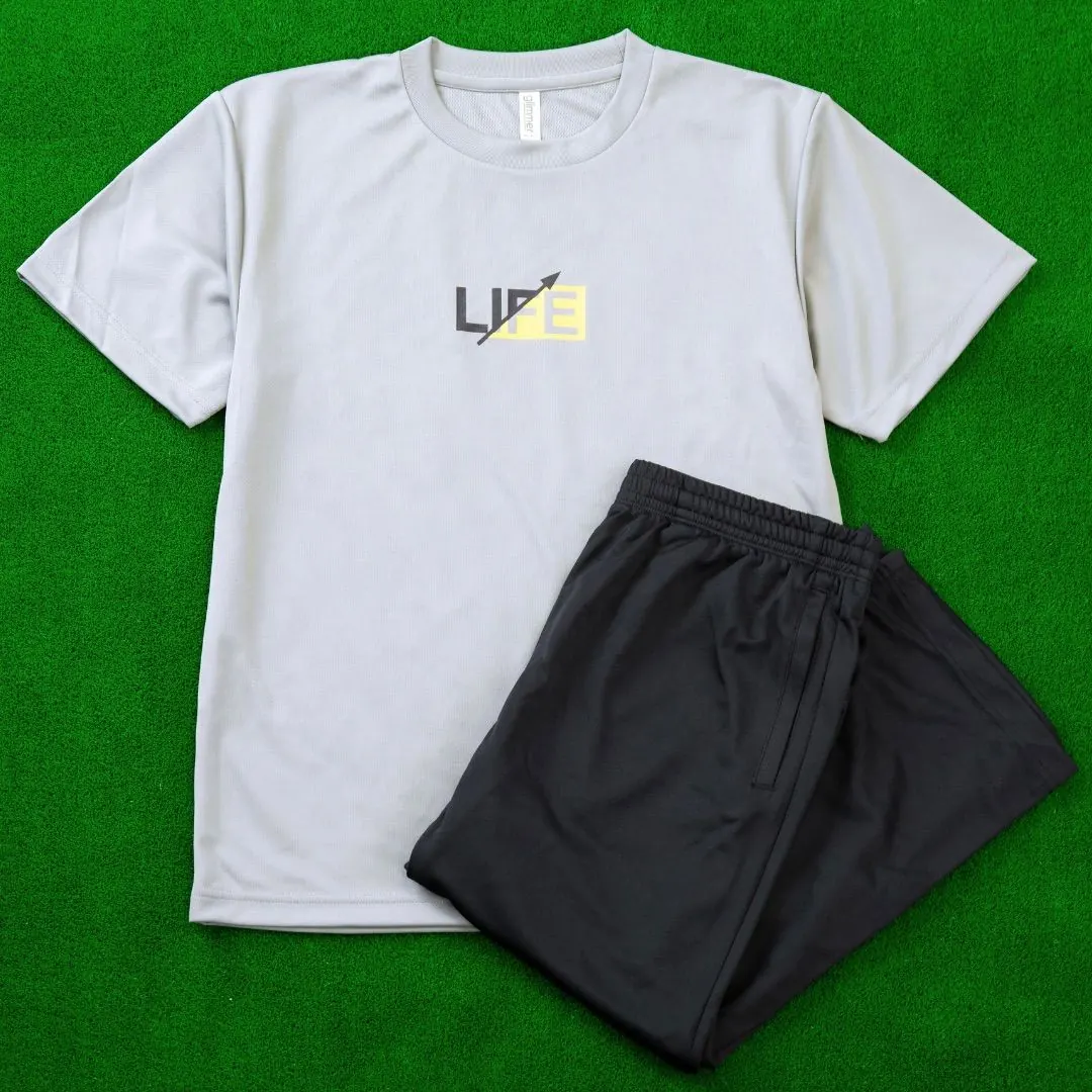 無料で貸し出しているTシャツとパンツ
